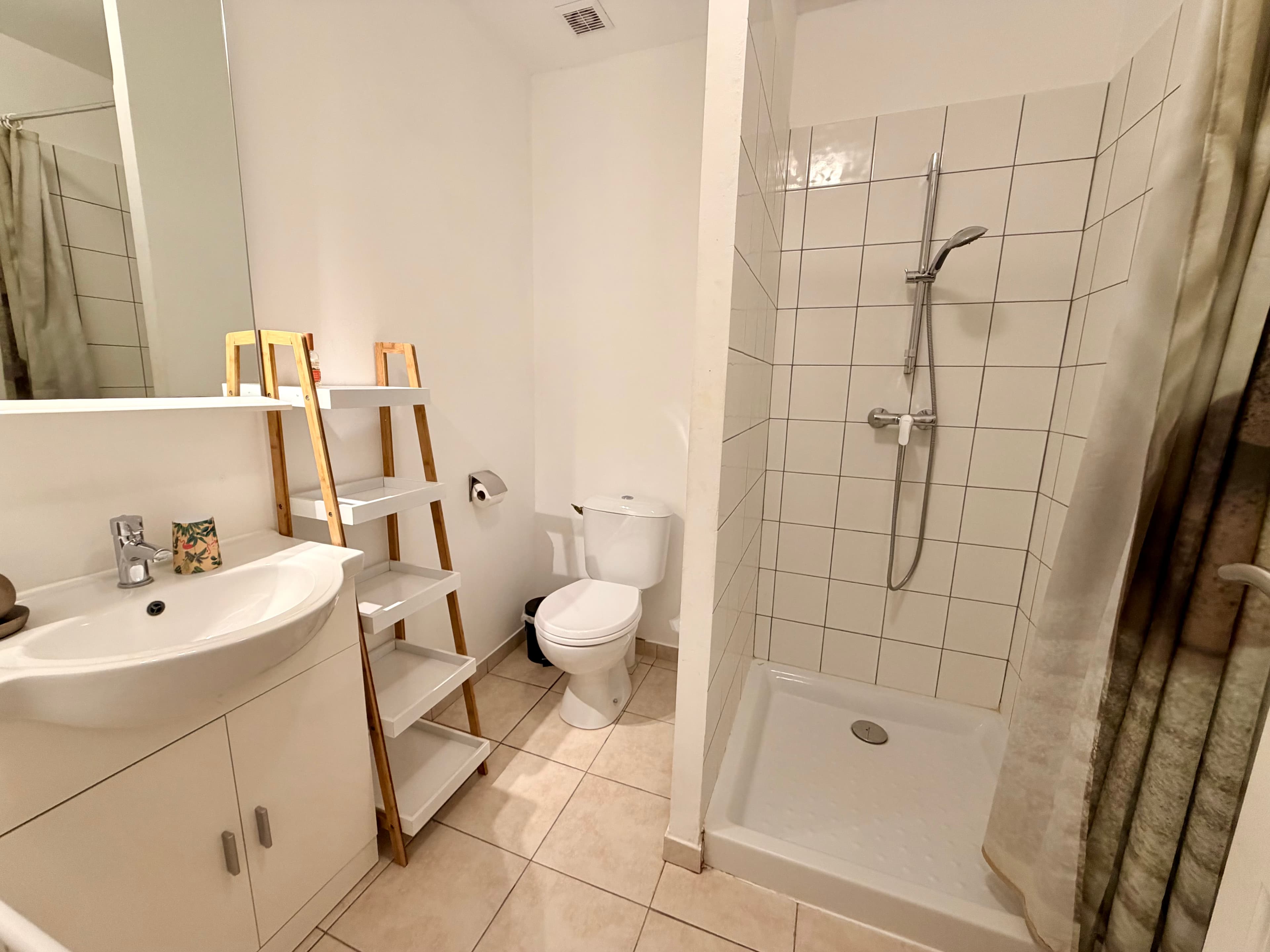 Écureuil – Gîte, bassin et spa - Photo 6